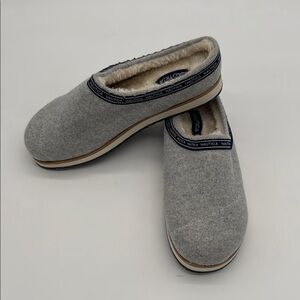 Nautica Wooly Sherpa Mules, 9